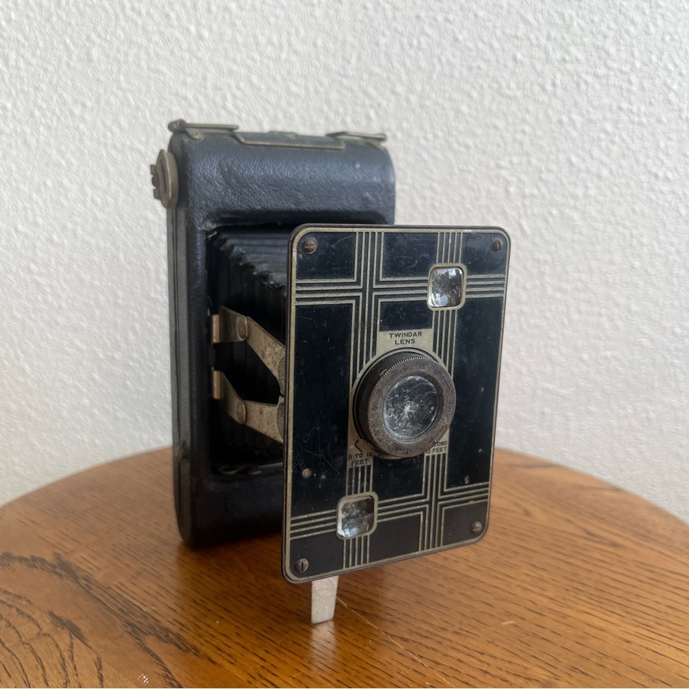 Jiffy Kodak Six-20 Twindar-lens Camera